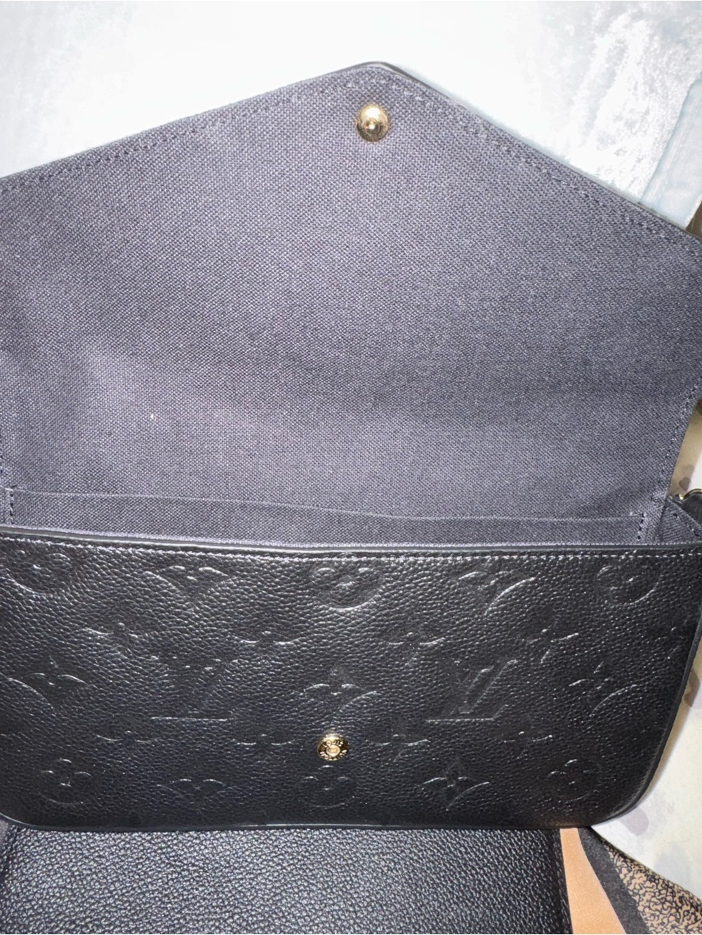 Louis Vuitton Black Pochette Felicie - Picture 7 of 8